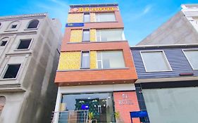 Hotel Rd Zirakpur